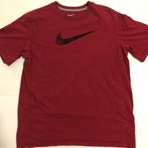 Nike T Shirt